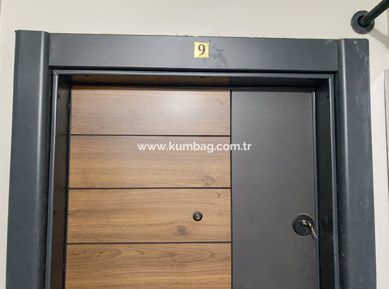 Kumbağ Denize Yakın Havuzlu Sitede Kiralık Lüks 2+1 Daire
