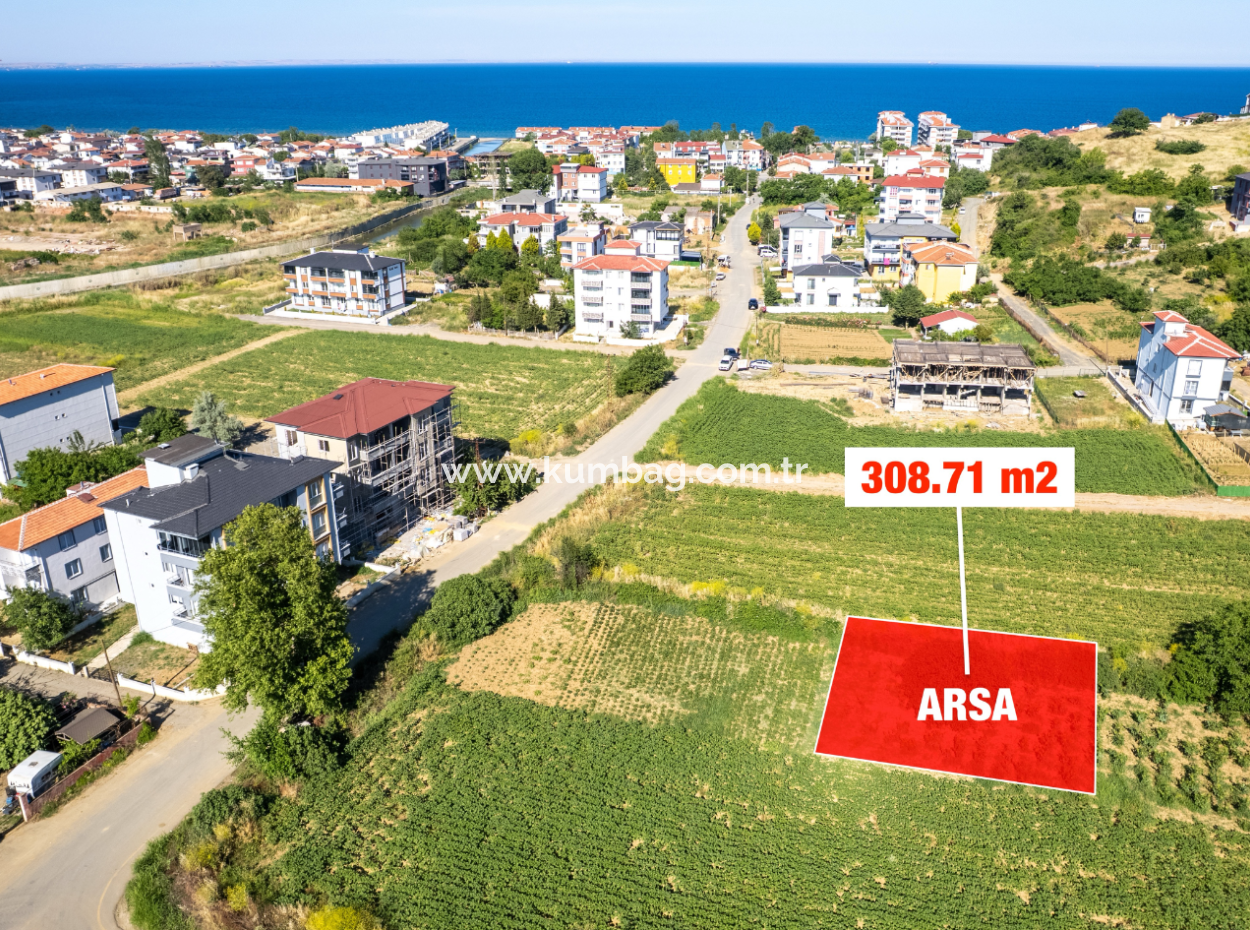 Kumbağ'da Hızlı Gelişen Bölgede 308 M2 Konut İmarlı Satılık Arsa