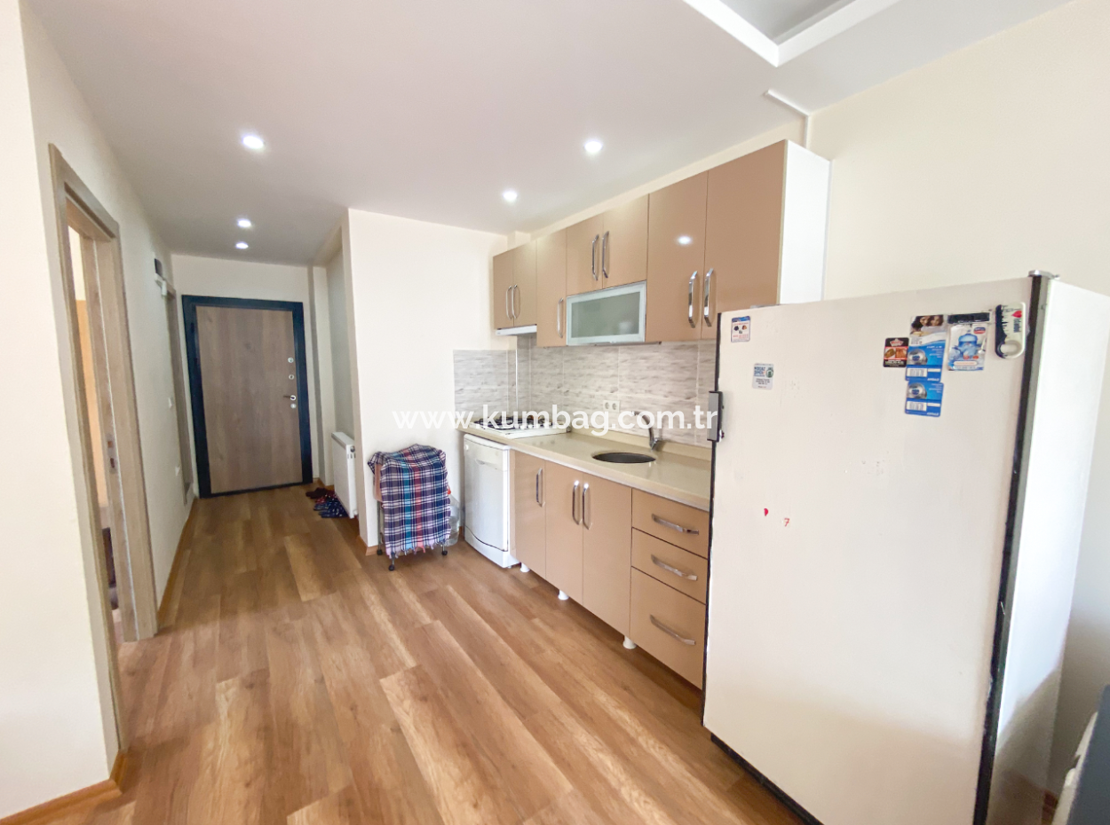 Kumbağ Denize Yakın İskanlı Asansörlü Binada Satılık 2+1 Daire