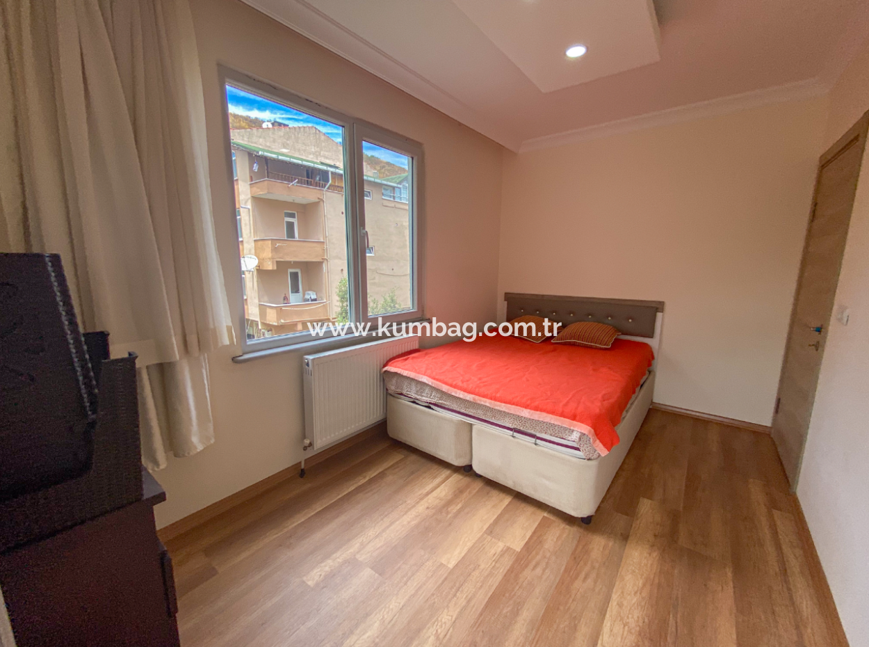 Kumbağ Denize Yakın İskanlı Asansörlü Binada Satılık 2+1 Daire
