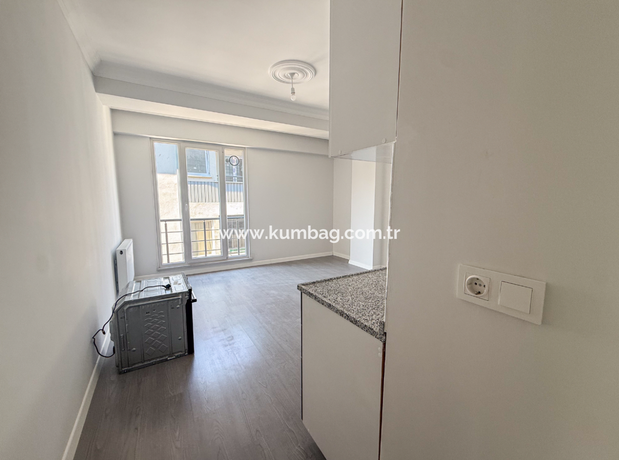 Kumbağ Liman Mevkii Yeni Ve Asansörlü Binada Kiralık 2+1 Daire