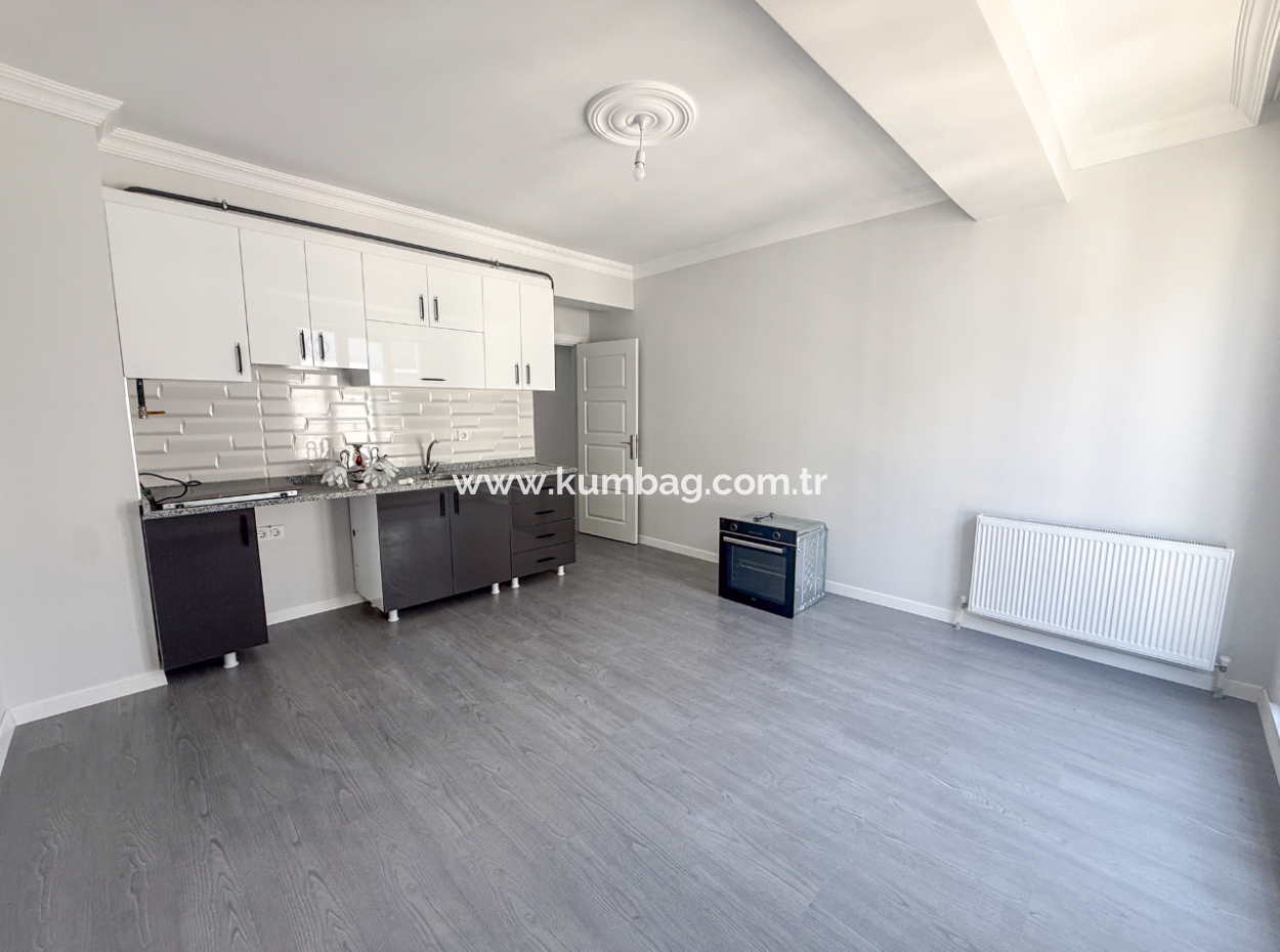 Kumbağ Liman Mevkii Yeni Ve Asansörlü Binada Kiralık 2+1 Daire