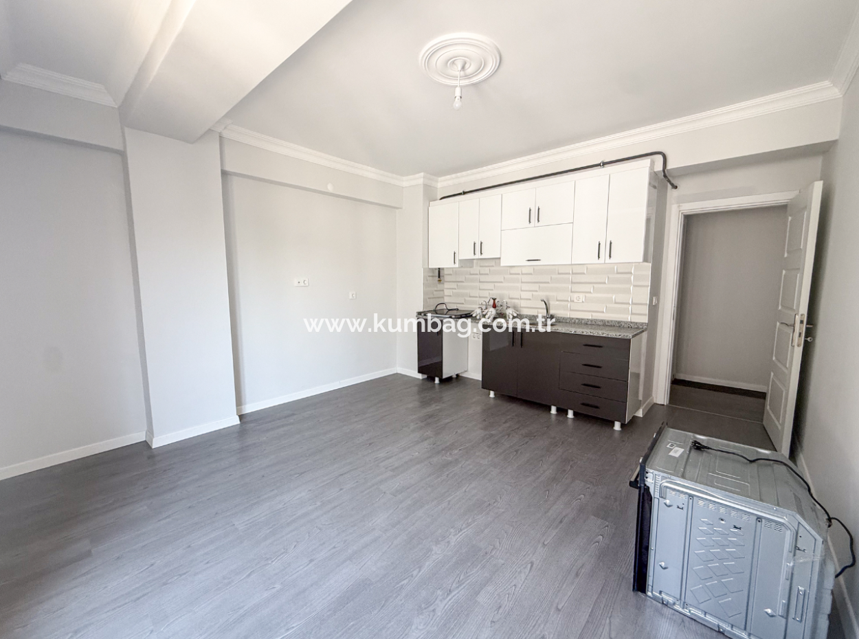 Kumbağ Liman Mevkii Yeni Ve Asansörlü Binada Kiralık 2+1 Daire
