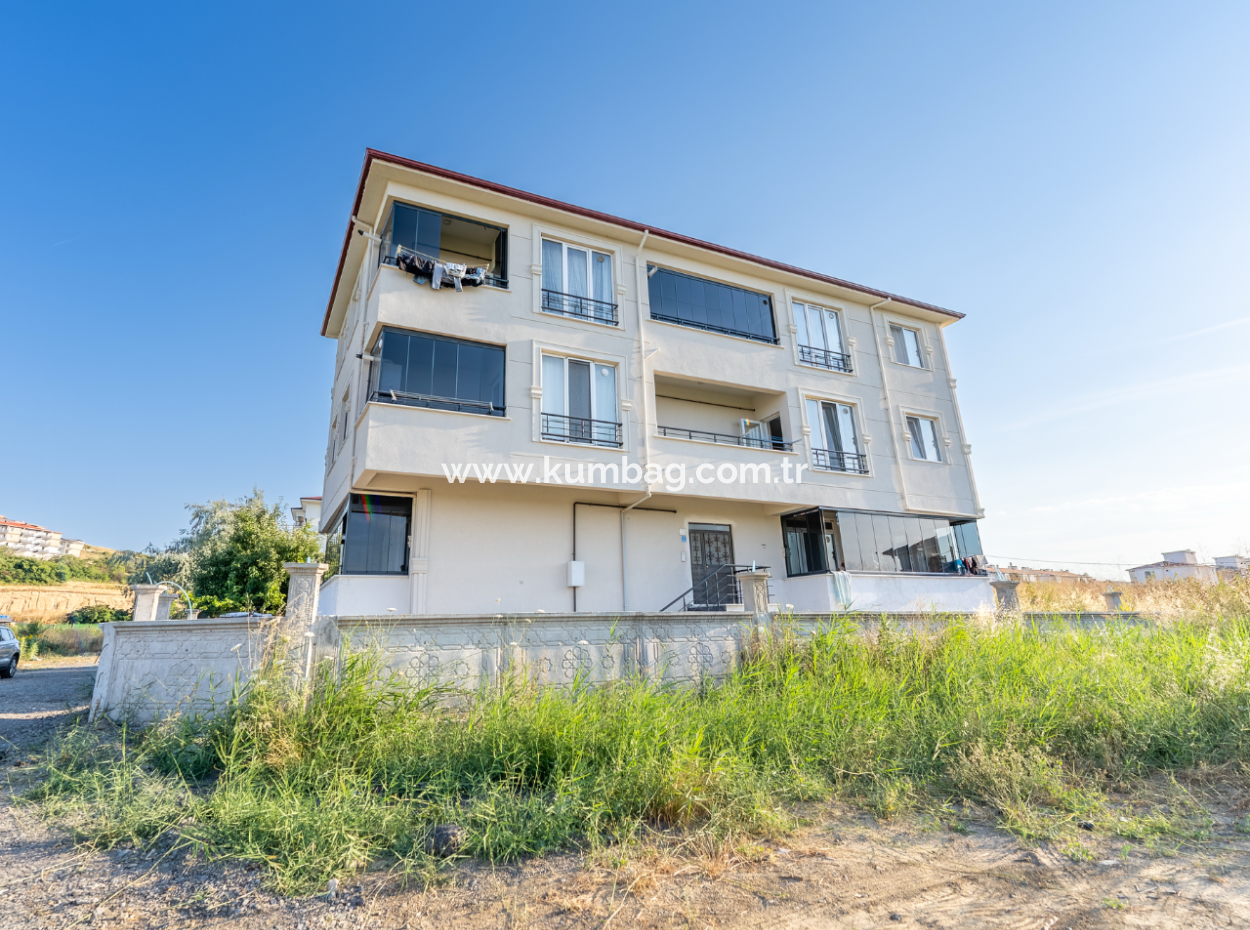 Kumbağ Yeni Ve İskanlı Binada Ferah Eşyalı Satılık 2+1 Daire