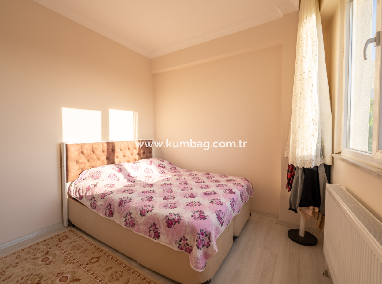 Kumbağ Yeni Ve İskanlı Binada Ferah Eşyalı Satılık 2+1 Daire