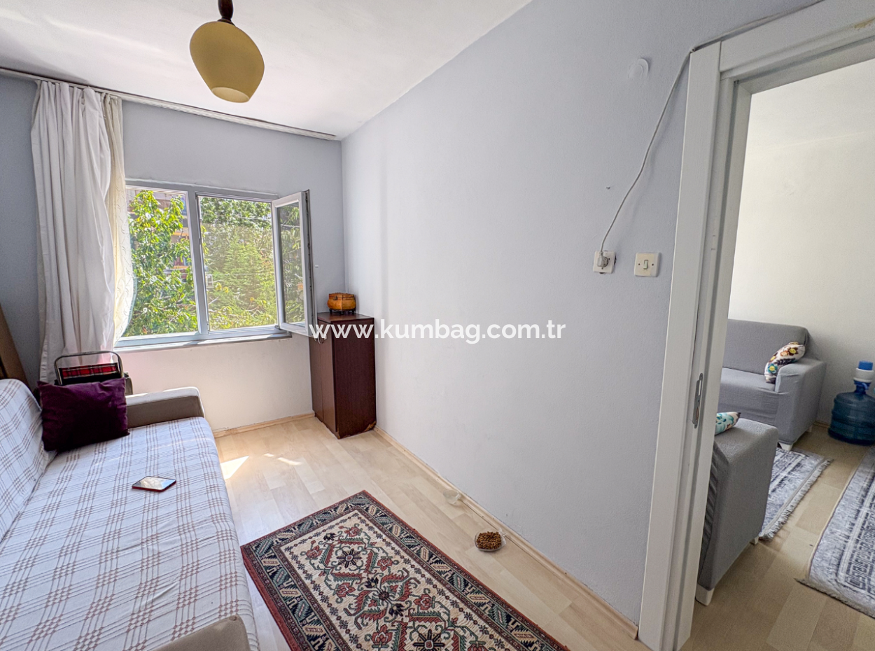 Kumbağ Merkezi Konumda İskanlı Binada 2+1 Satılık Daire