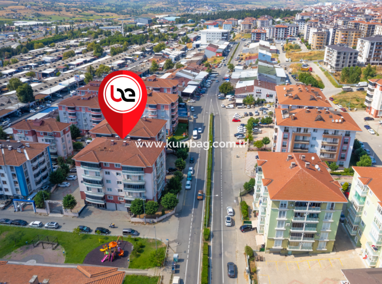 100. Yıl Mah. İşlek Cadde Üzerinde 135 M2 Satılık Dükkan