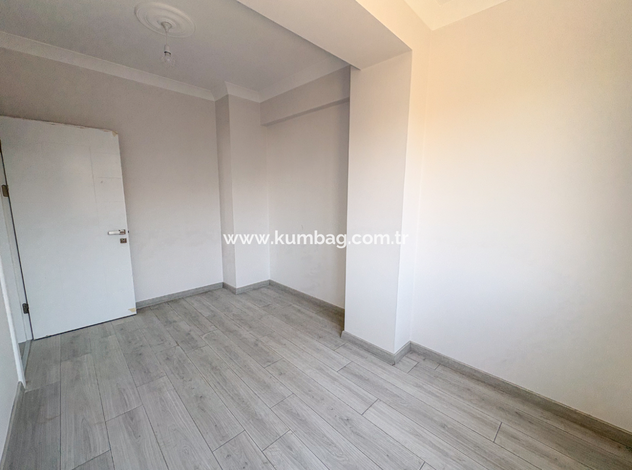 Kumbağ Lüks Havuzlu Yonca Evleri Sitesinde Satılık 2+1 Daireler