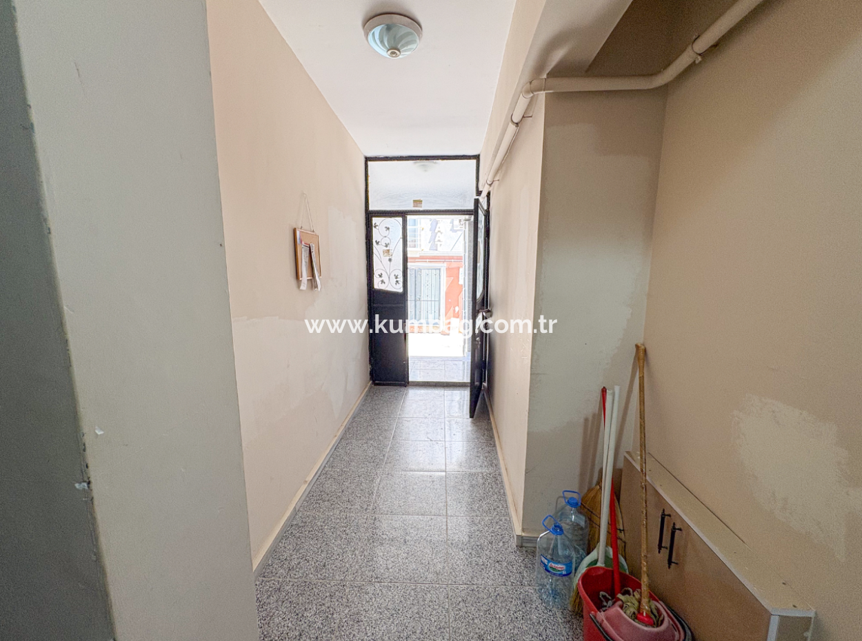 Kumbağ Merkezi Konumda Geniş İskanlı 2+1 Satılık Daire