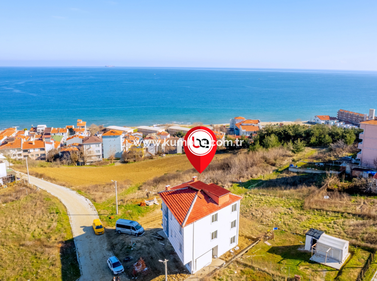 Kumbağ'da Panoramik Deniz Manzaralı İskanlı Satılık 1+1 Daire