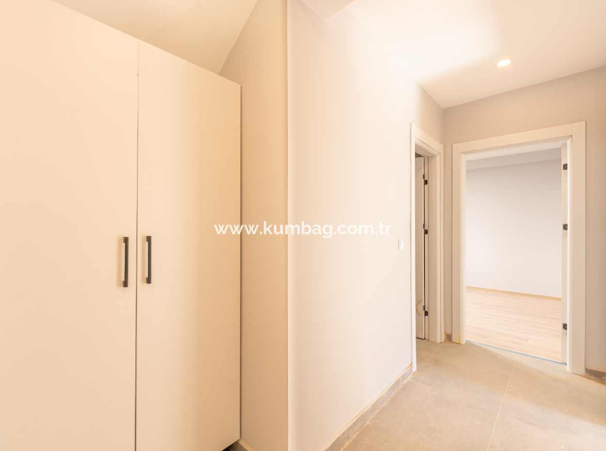 Değirmenaltı Mh Denize Sıfır Kiralık Bahçe Kat Lüks 2+1 Daireler