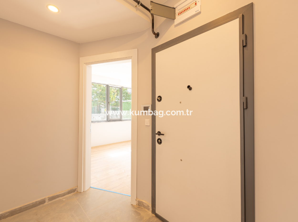 Değirmenaltı Mh Denize Sıfır Kiralık Bahçe Kat Lüks 2+1 Daireler