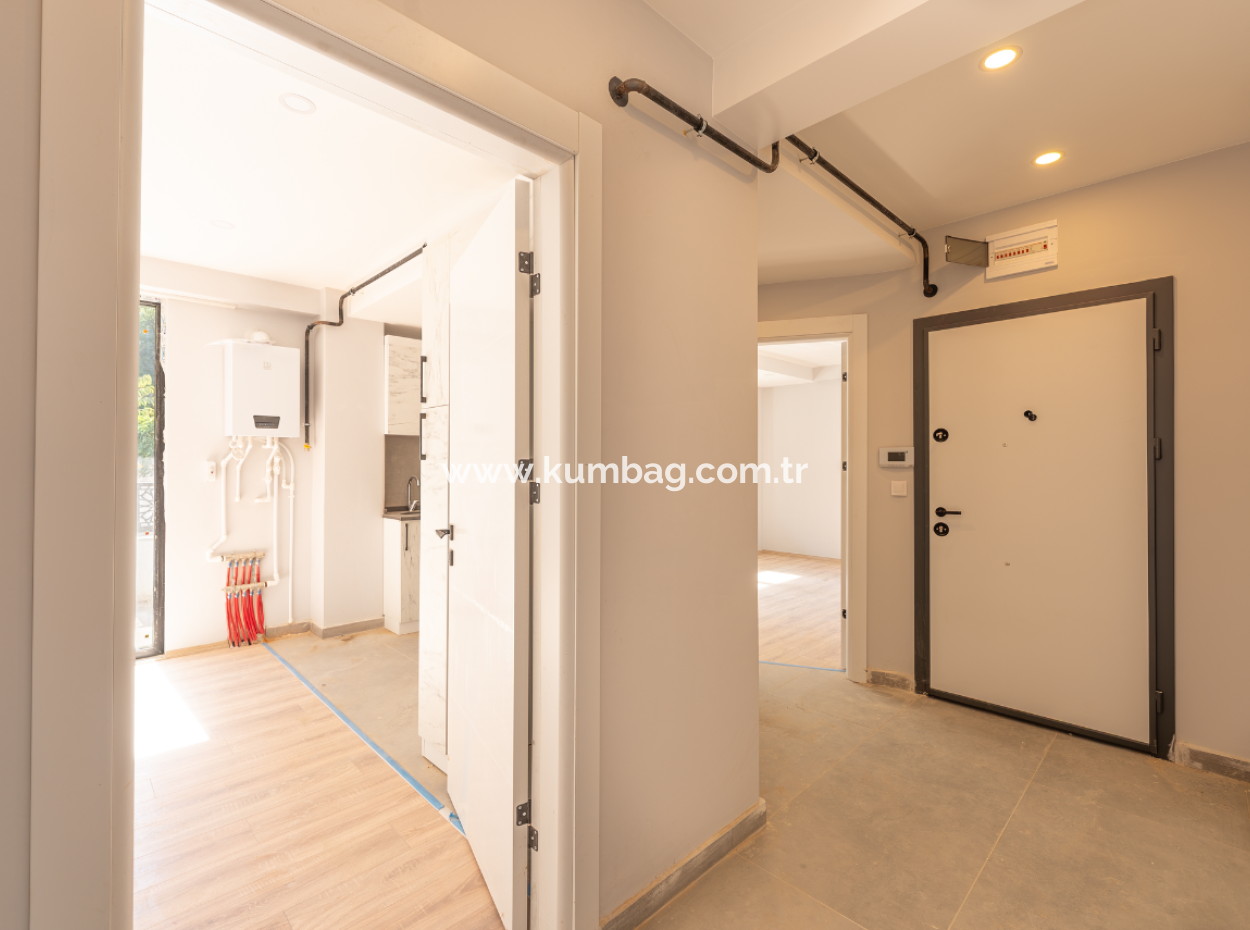 Değirmenaltı Mh Denize Sıfır Kiralık Bahçe Kat Lüks 2+1 Daireler