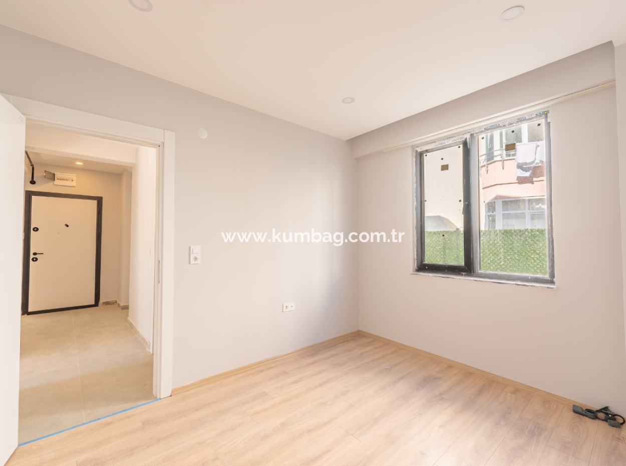 Değirmenaltı Mh Denize Sıfır Kiralık Bahçe Kat Lüks 2+1 Daireler