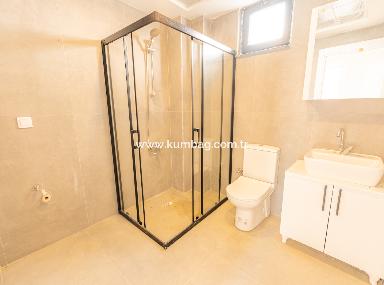 Değirmenaltı Mh Denize Sıfır Kiralık Bahçe Kat Lüks 2+1 Daireler