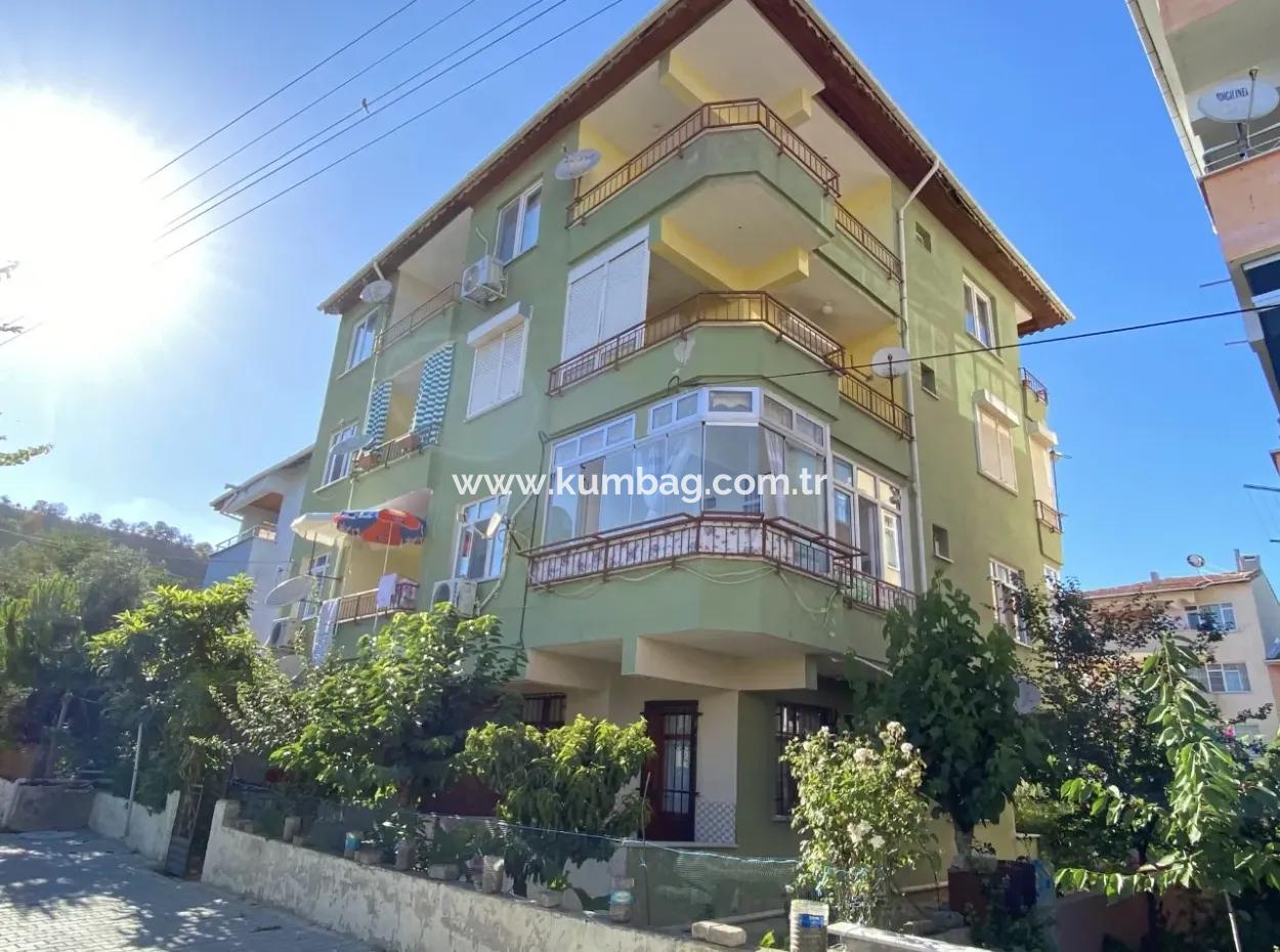 Kumbağ Pazar Sokağında Ara Kat 2+1 Satılık Eşyalı Yazlık