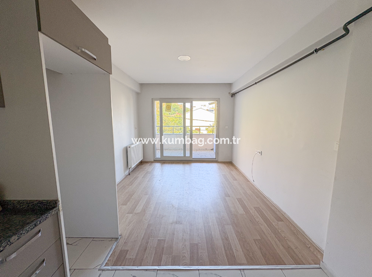 Kumbağ Migros Arkasında Önü Kapanmaz Kiralık Ferah 2+1 Daire