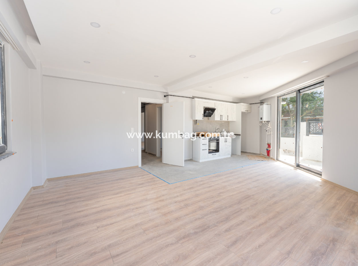 Değirmenaltı Mh Denize Sıfır Kiralık Bahçe Kat Lüks 2+1 Daireler