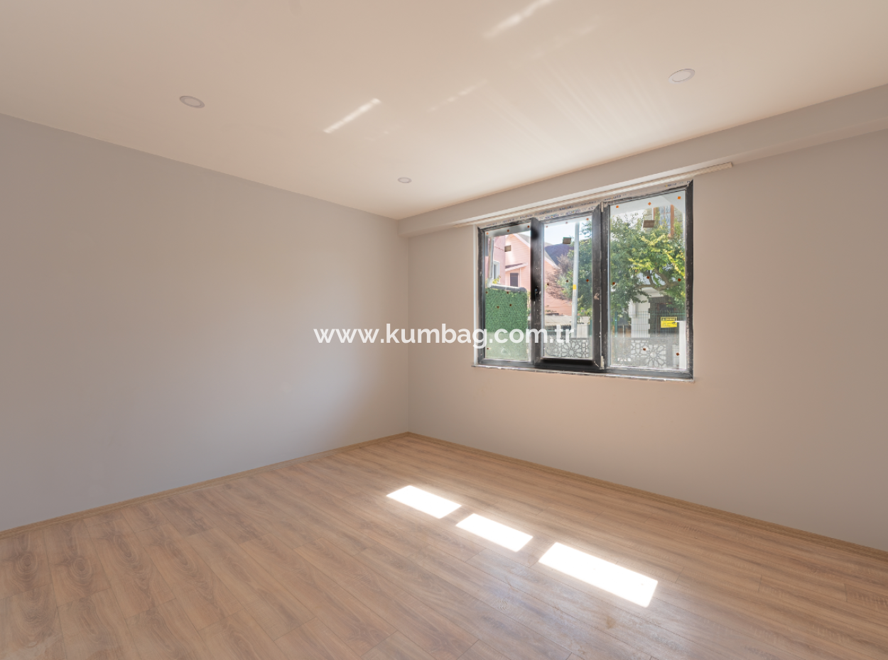 Değirmenaltı Mh Denize Sıfır Kiralık Bahçe Kat Lüks 2+1 Daireler