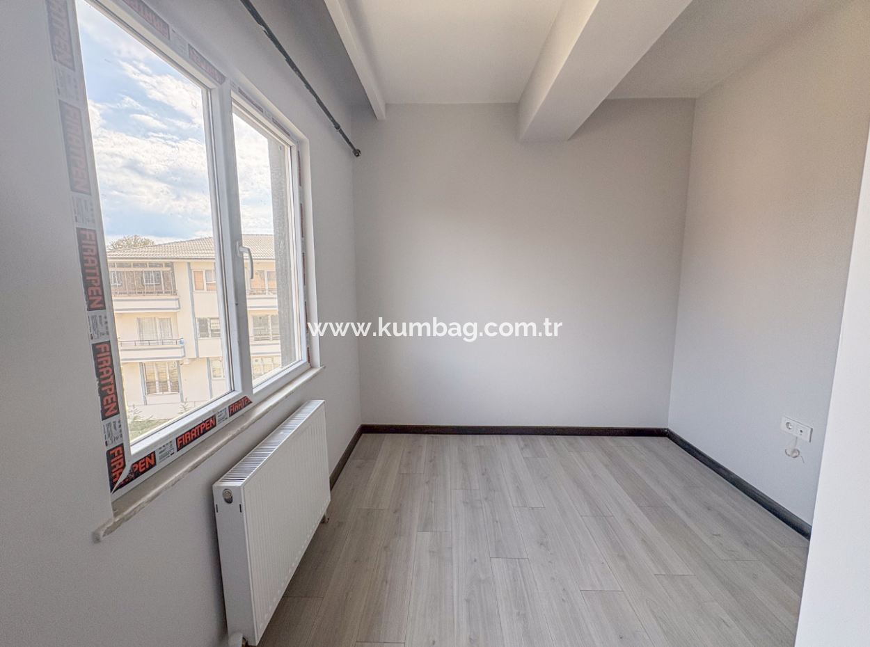 Kumbağ'da Lüks Havuzlu Ova Kent 2 Sitesinde Satılık 2+1 Daireler