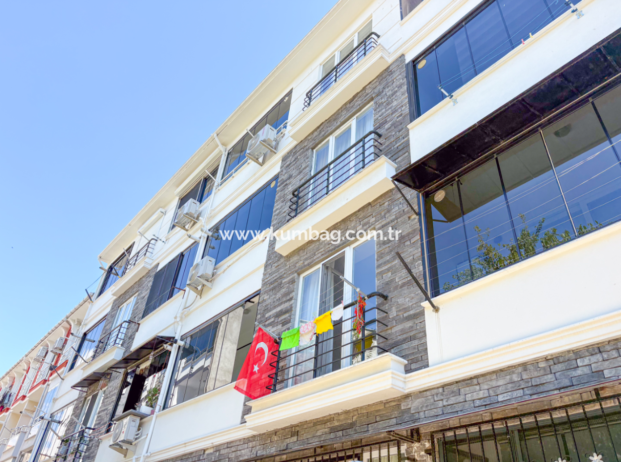 Kumbağ'ın Tam Merkezinde Asansörlü İskanlı Satılık 1+1 Daire