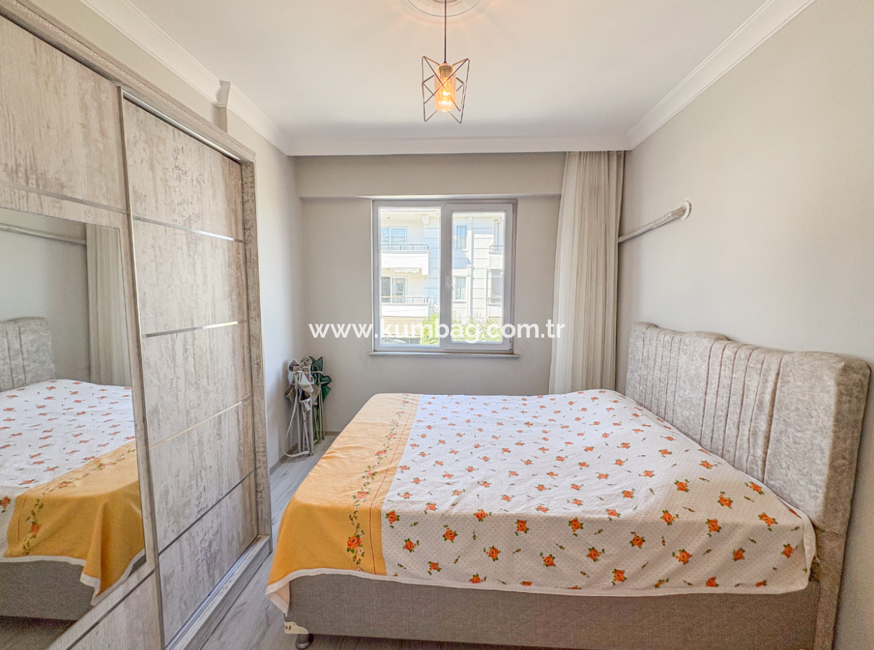 Aquaparklı Havuzlu Denize Yakın Sitede Satılık Eşyalı 1+1 Daire