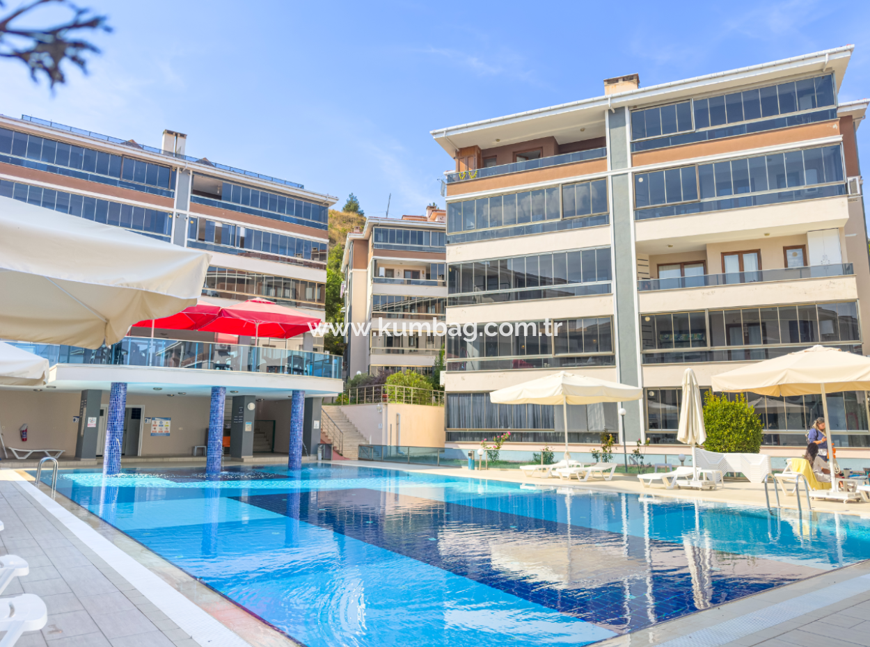 Kumbağ Doğapark Evlerinde Havuz Cephe Eşyalı Satılık 2+1 Daire