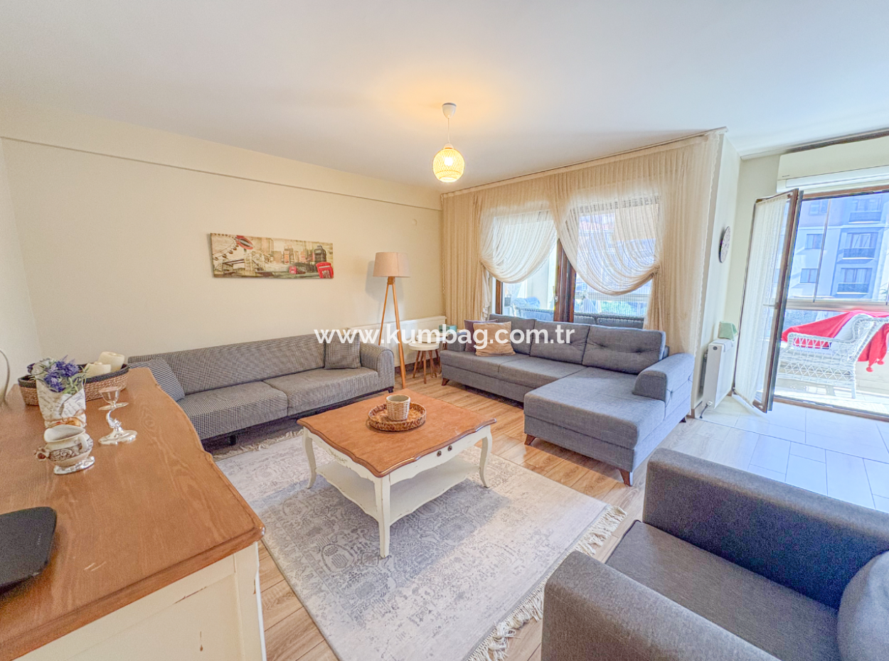 Kumbağ Doğapark Evlerinde Havuz Cephe Eşyalı Satılık 2+1 Daire
