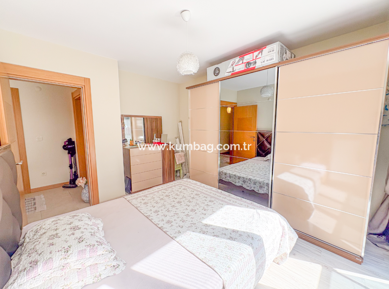 Kumbağ Doğapark Evlerinde Havuz Cephe Eşyalı Satılık 2+1 Daire