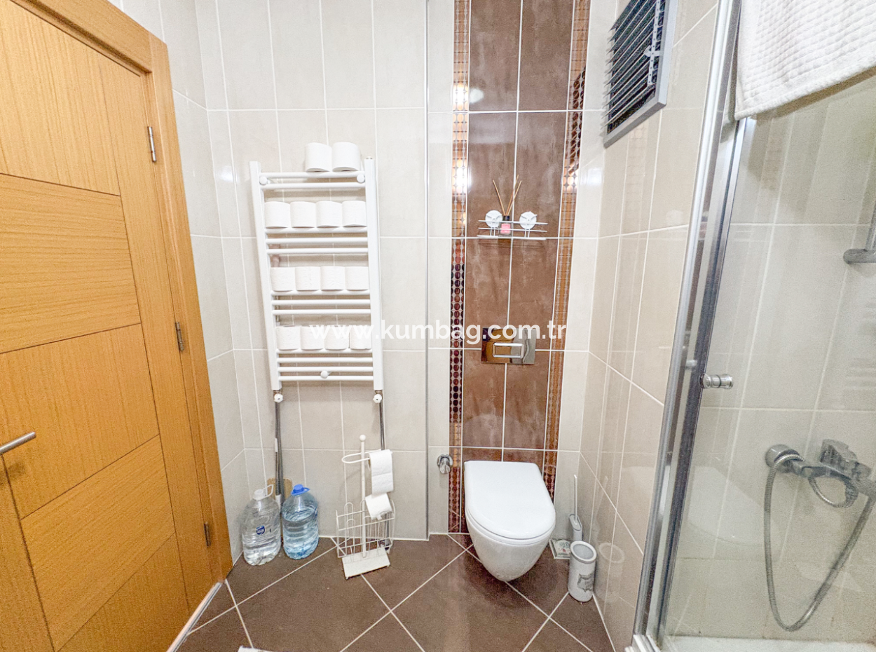 Kumbağ Doğapark Evlerinde Havuz Cephe Eşyalı Satılık 2+1 Daire