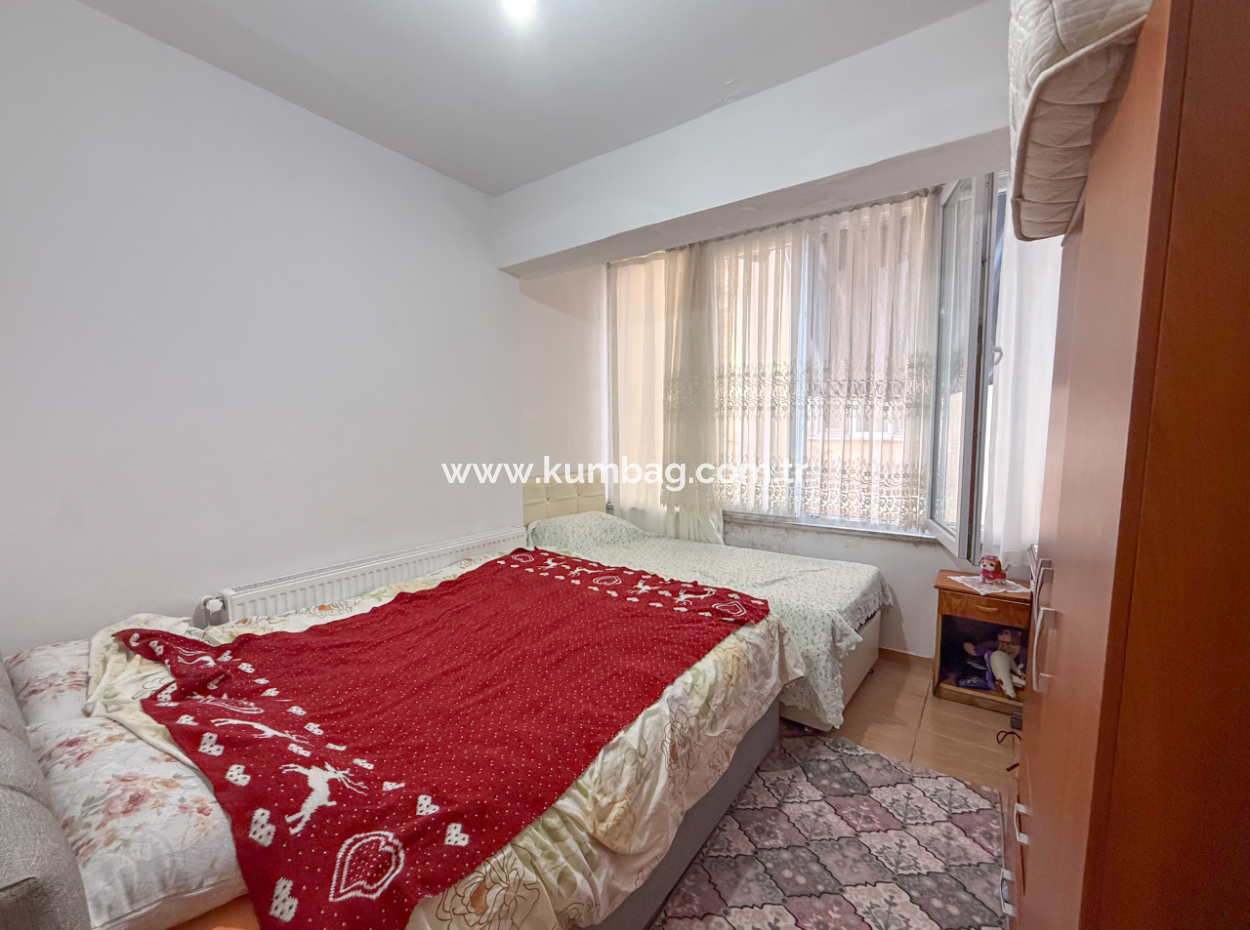 Kumbağ Merkezde İskanlı Kat Mülkiyetli Binada Satılık 1+1 Daire