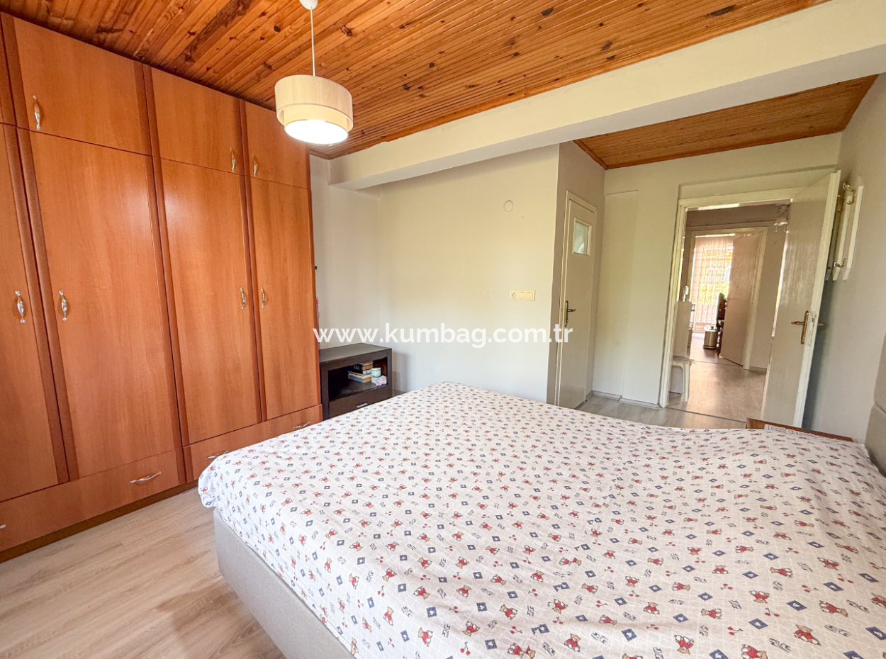 Kumbağ Pazar Sokağında Çok Geniş Full Eşyalı 2+1 Satılık Daire