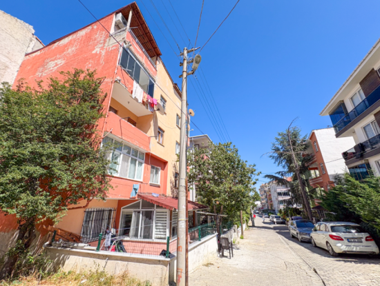 Kumbağ Merkezi Konumda İskanlı Binada 2+1 Satılık Daire