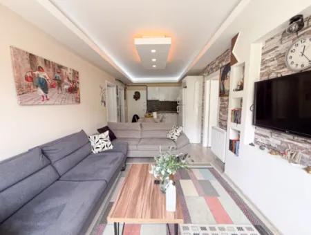 Kumbağ Köy İçi Mevkii Havuzlu Doğa Manzaralı Satılık 2+1 Daire