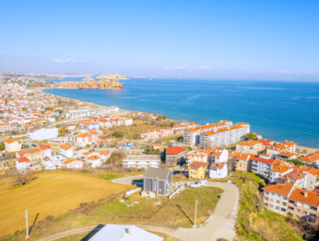 Kumbağ'da Panoramik Deniz Manzaralı Satılık Sıfır 1+1 Daire