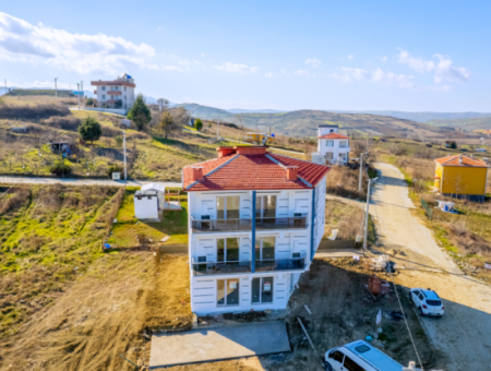 Kumbağ'da Panoramik Deniz Manzaralı Satılık Sıfır 1+1 Daire