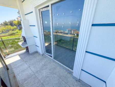 Kumbağ'da Panoramik Deniz Manzaralı Satılık Sıfır 1+1 Daire