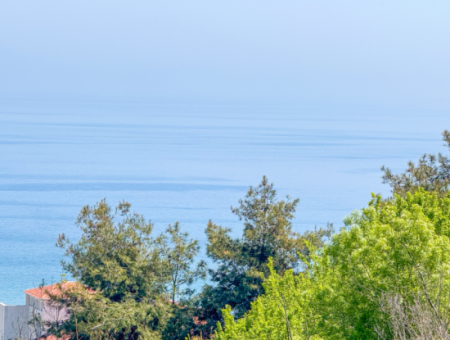 Kumbağ'da Panoramik Deniz Manzaralı Satılık Sıfır 1+1 Daire