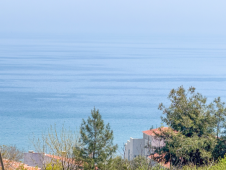 Kumbağ'da Panoramik Deniz Manzaralı Satılık Sıfır 1+1 Daire