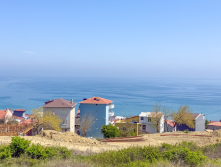 Kumbağ'da Panoramik Deniz Manzaralı Satılık Sıfır 1+1 Daire