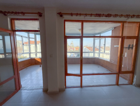 Kumbağ Denize Sıfır Gözde Sitesinde Satılık Çok Geniş 2+1 Daire