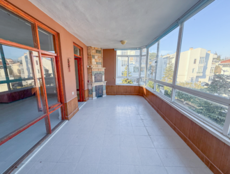 Kumbağ Denize Sıfır Gözde Sitesinde Satılık Çok Geniş 2+1 Daire