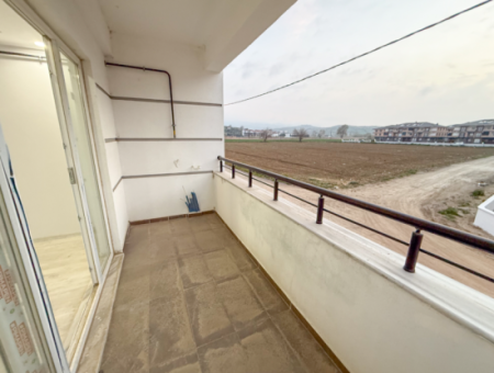 Havuzlu Aquaparklı Güvenlikli Sitede Sıfır Satılık Köşe 2+1 Daire