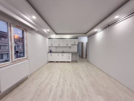 Havuzlu Aquaparklı Güvenlikli Sitede Sıfır Satılık Köşe 2+1 Daire