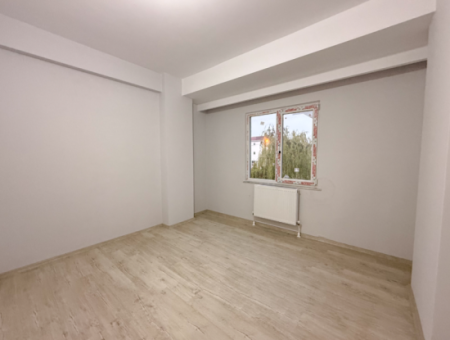 Havuzlu Aquaparklı Güvenlikli Sitede Sıfır Satılık Köşe 2+1 Daire