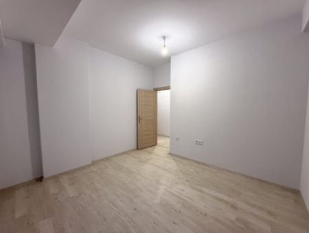 Havuzlu Aquaparklı Güvenlikli Sitede Sıfır Satılık Köşe 2+1 Daire