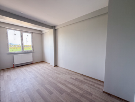 Kumbağ Havuzlu Sitede Denize Yakın Kiralık Lüks 2+1 Daireler