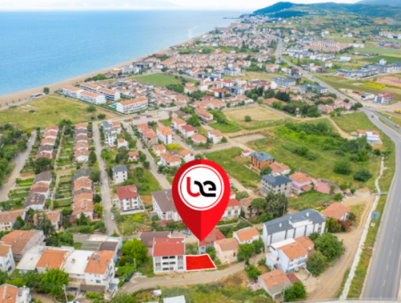 Komple Deniz Manzaralı Plaja Yakın Bitişik Nizam Satılık Arsa