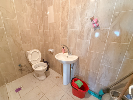 Kumbağ Cadde Üstünde Devren Kiralık Taksim Islak Burger Dükkanı