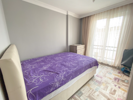 Kumbağ'da Denize Sıfır Havuzlu Sitede Sezonluk Kiralık 2+1 Daire